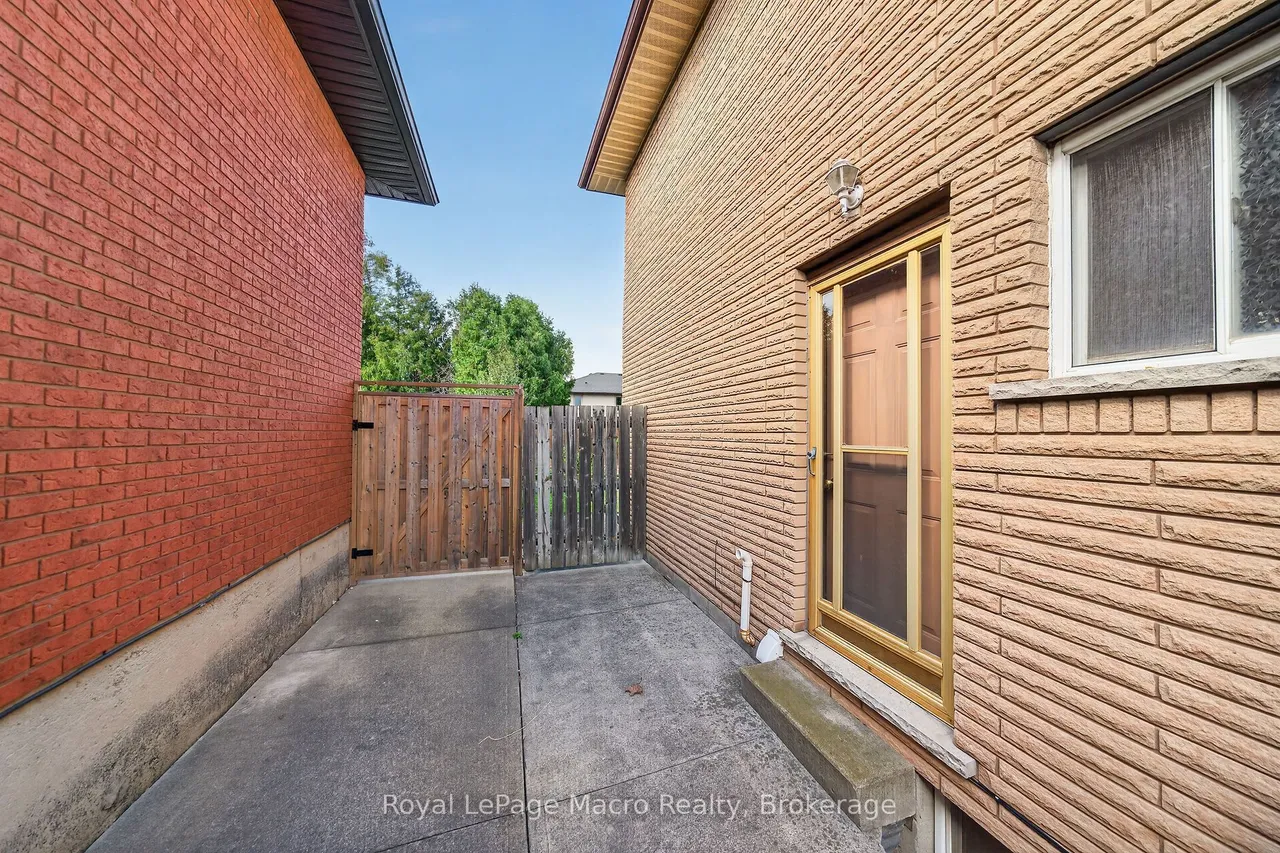1163 Greenhill Avenue — photo 47