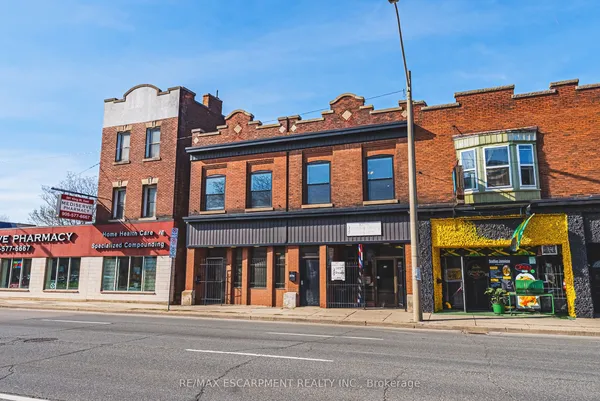 593-595 King Street E — photo 2