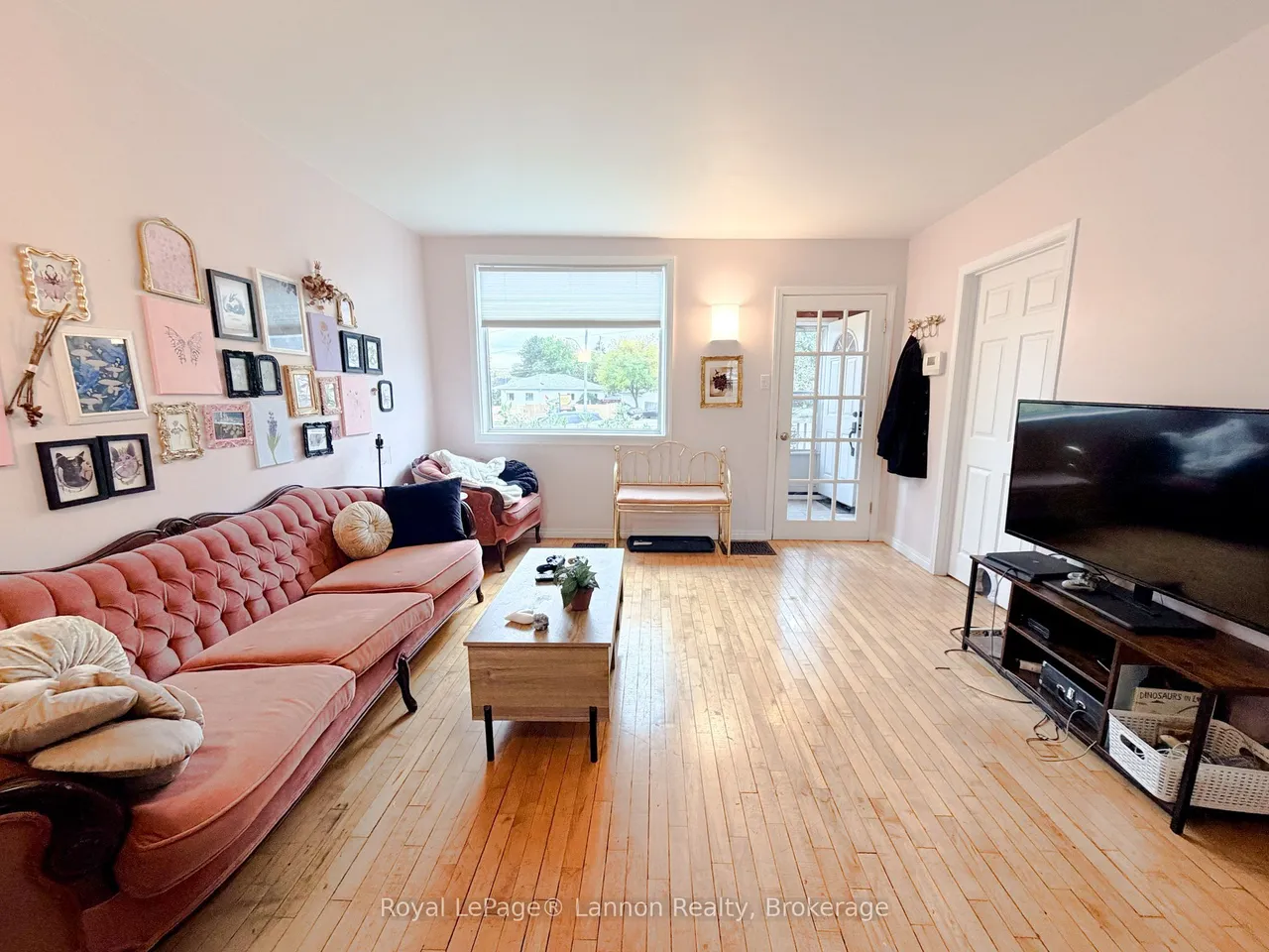 34 Antonisen Avenue — photo 3