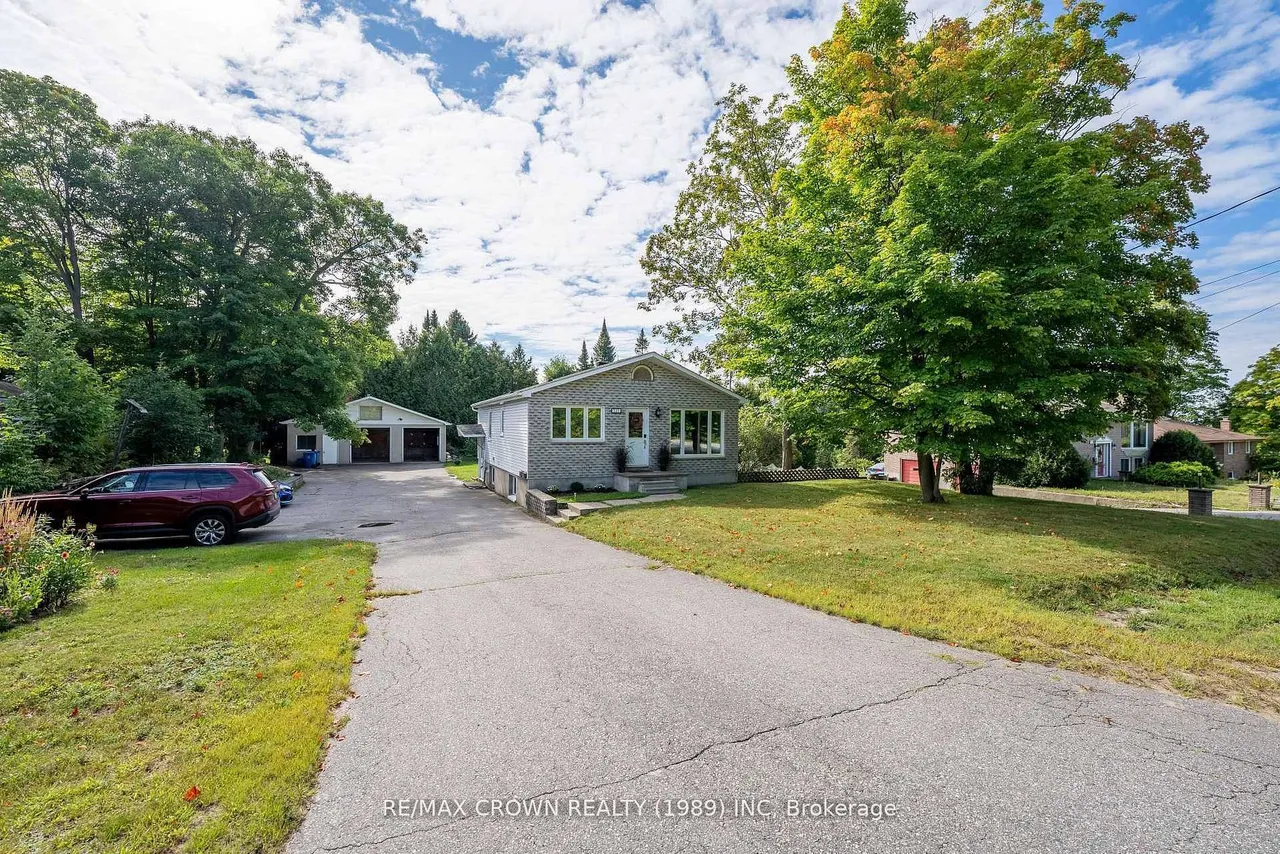 717 Airport Road — photo 2