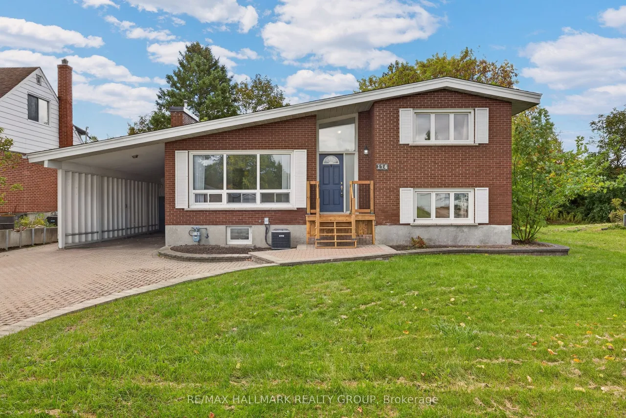 114 Meadowlands Drive W