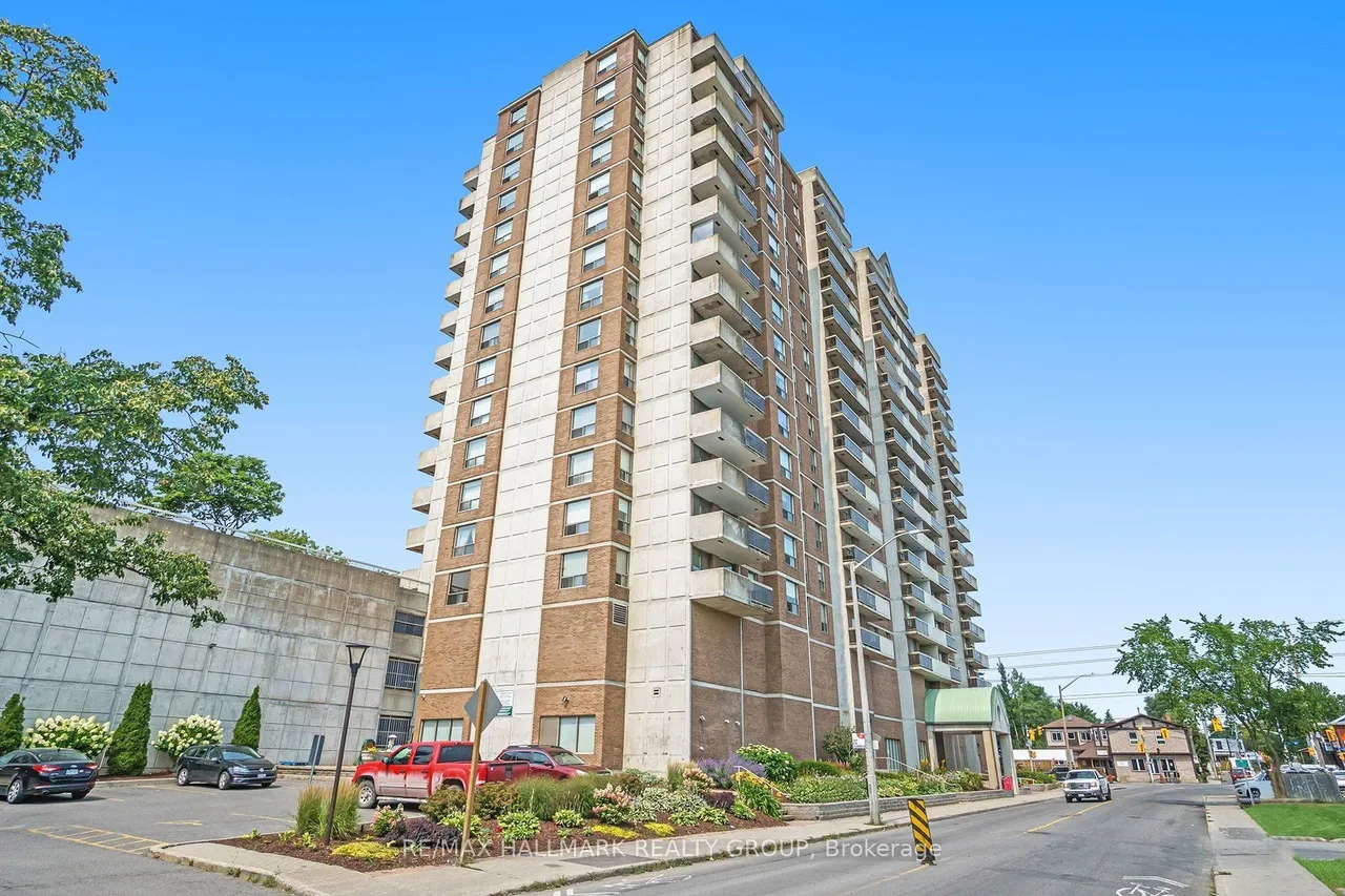 200 Lafontaine Avenue, Unit 902 — photo 2