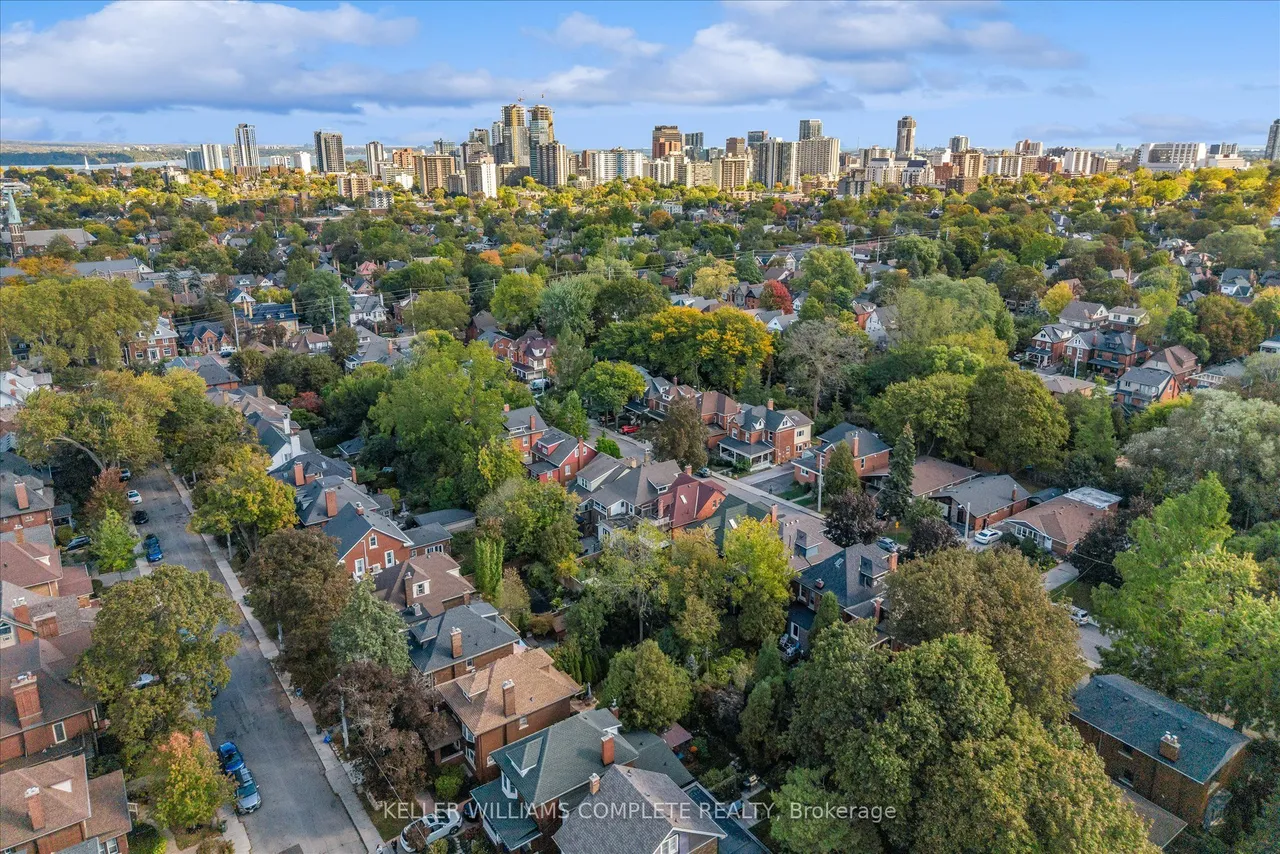 52 Fairmount Avenue — photo 43