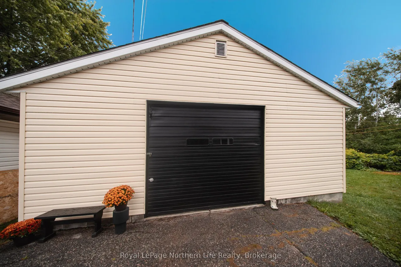 756 Eastwood Avenue — photo 2