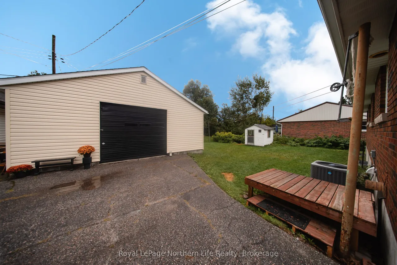 756 Eastwood Avenue — photo 27