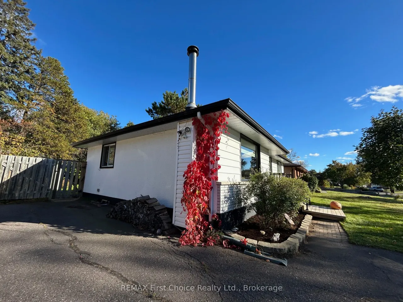 176 Crescent Avenue — photo 3