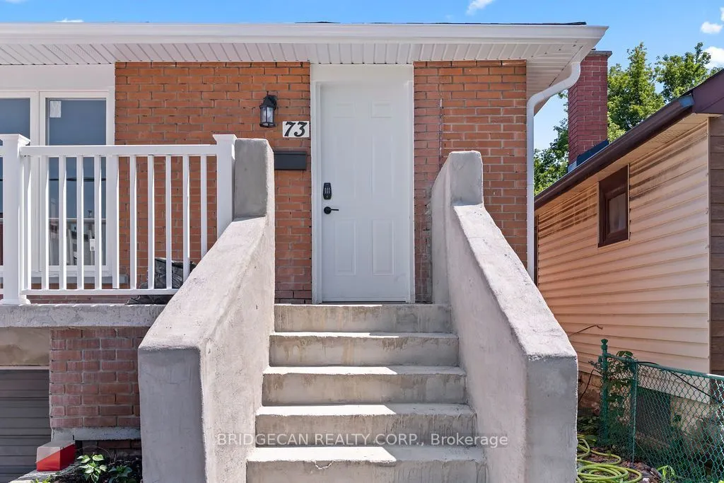 73 Adair Avenue S — photo 2