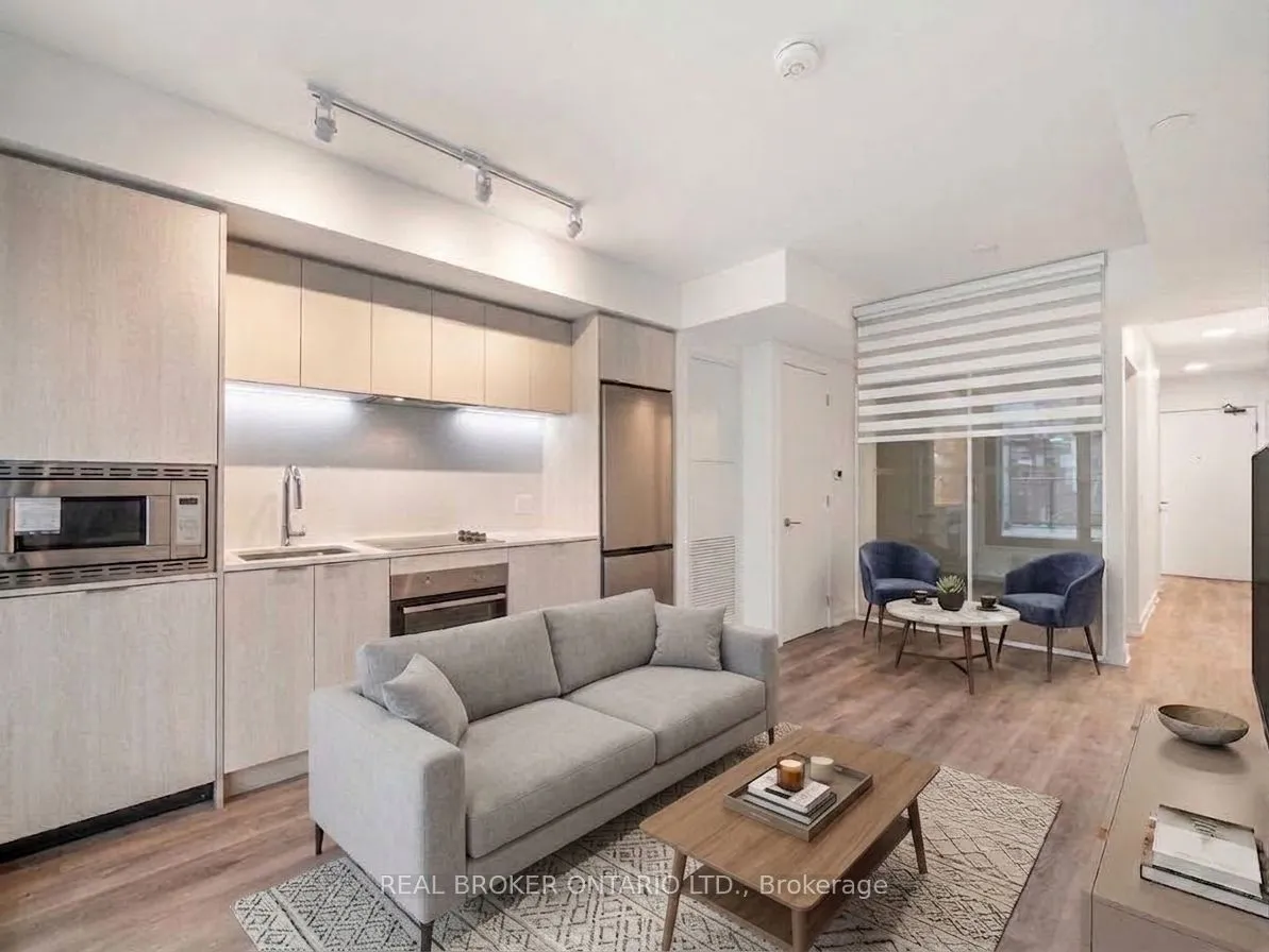 1 Jarvis Street E, Unit 922 — photo 2