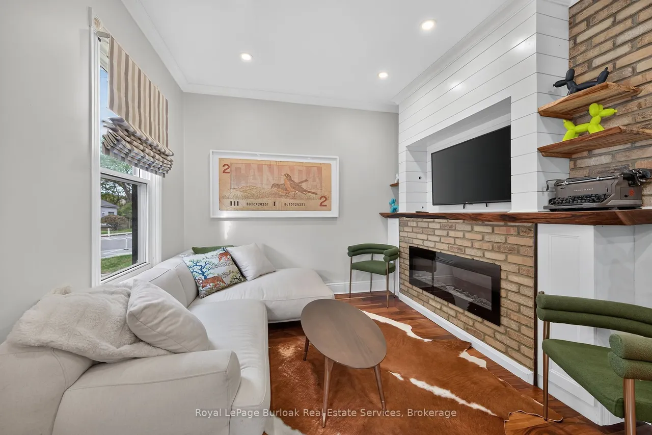 28 Baker Street — photo 3