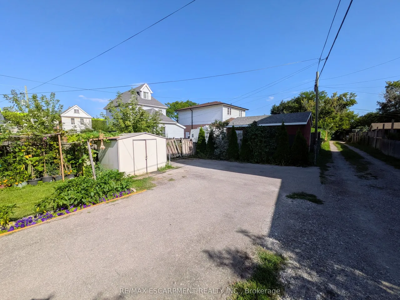 7 CAMPBELL Avenue — photo 3
