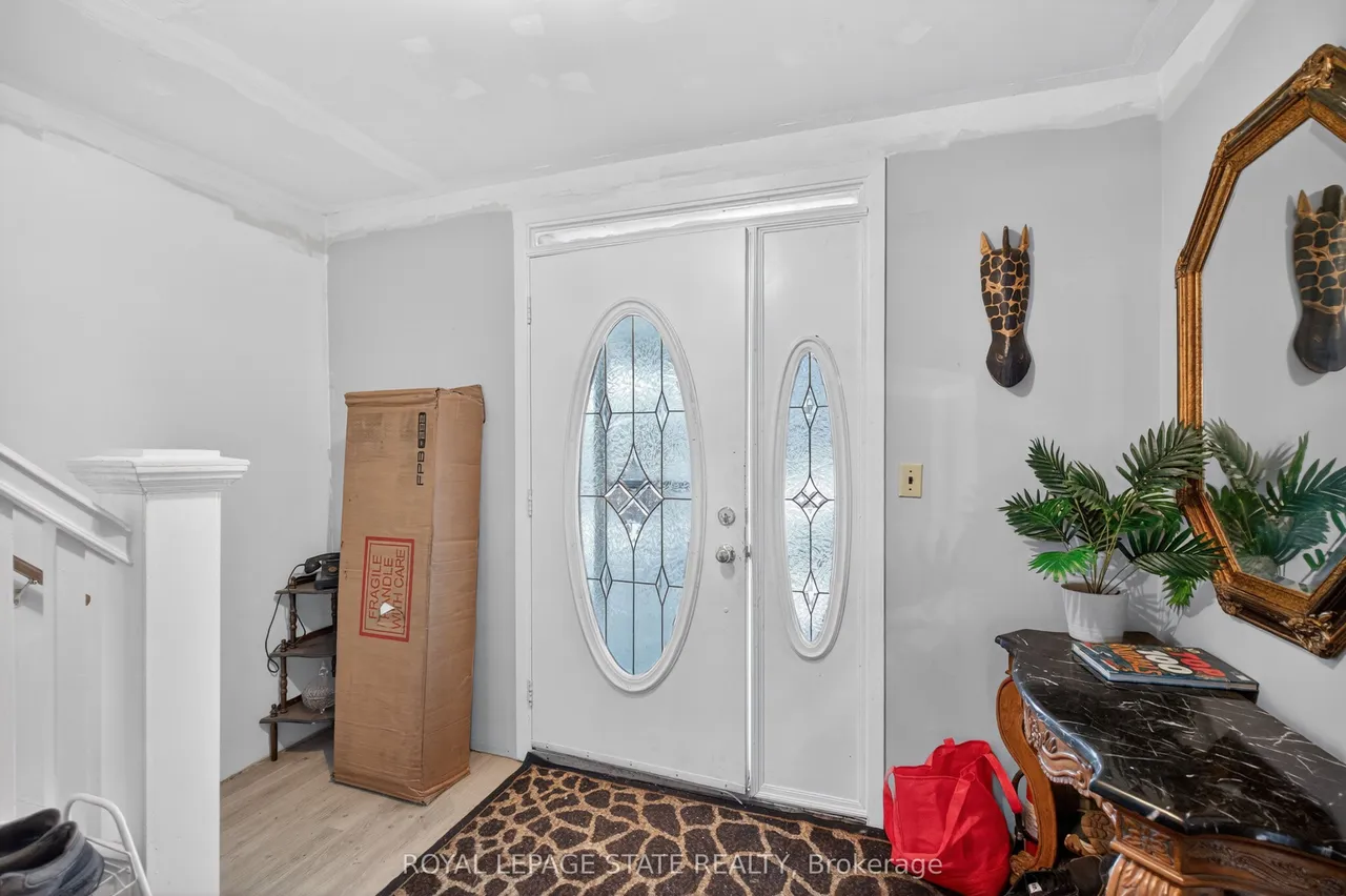 312 East 12th Street — photo 3