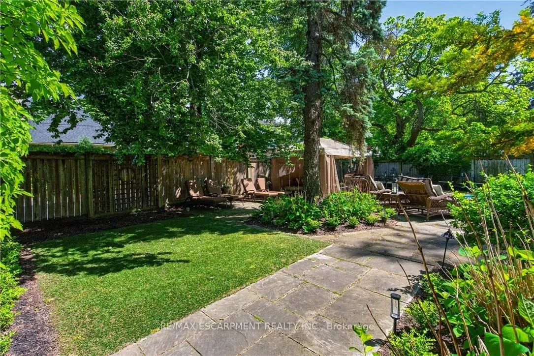 74 OAK KNOLL Drive — photo 49