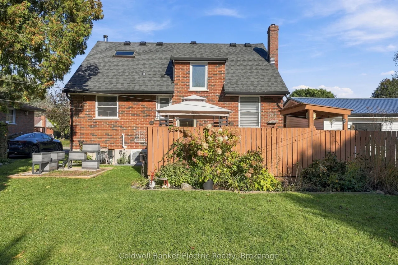 13 Coverdale Avenue — photo 40