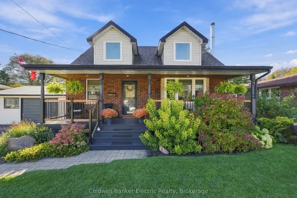 13 Coverdale Avenue — photo 2