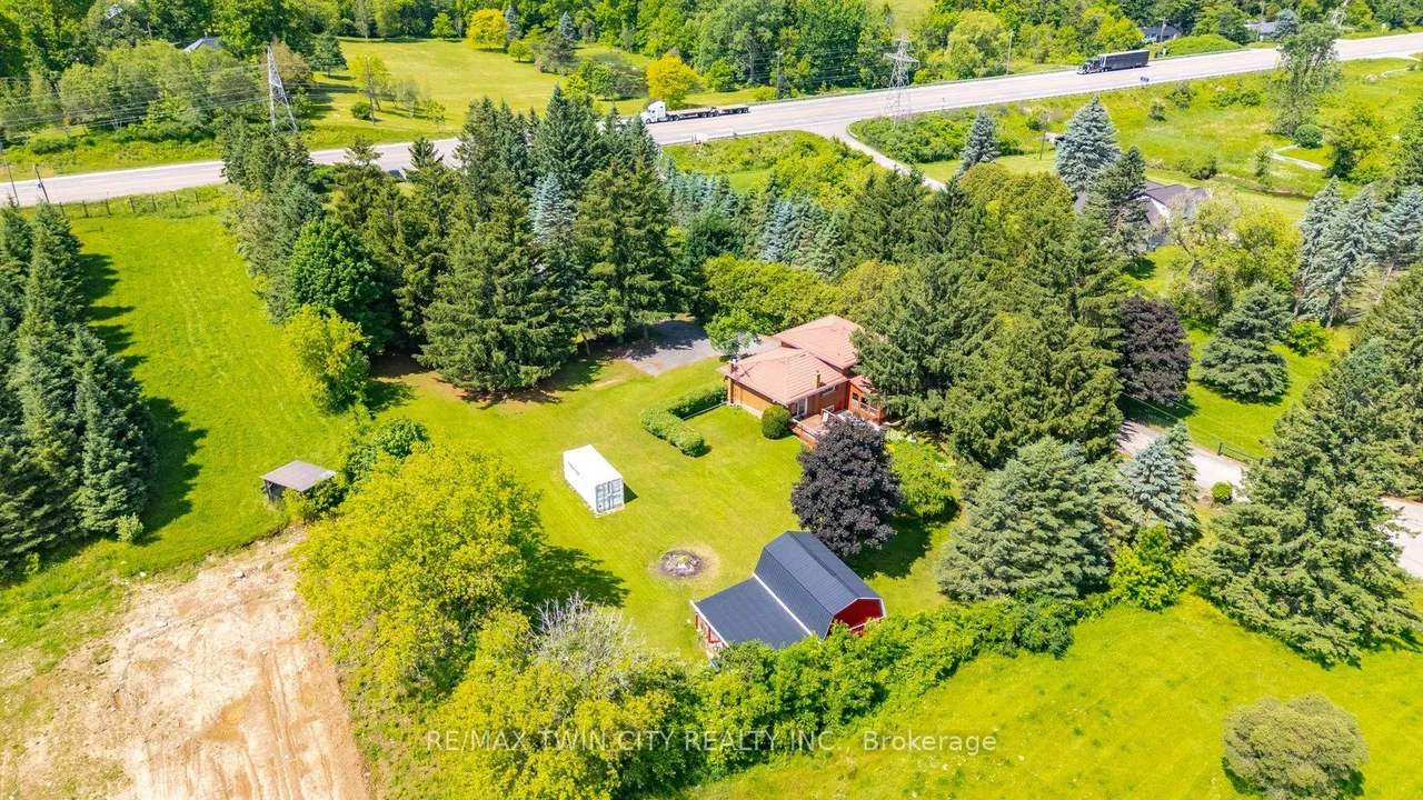 1598 6 Highway — photo 49