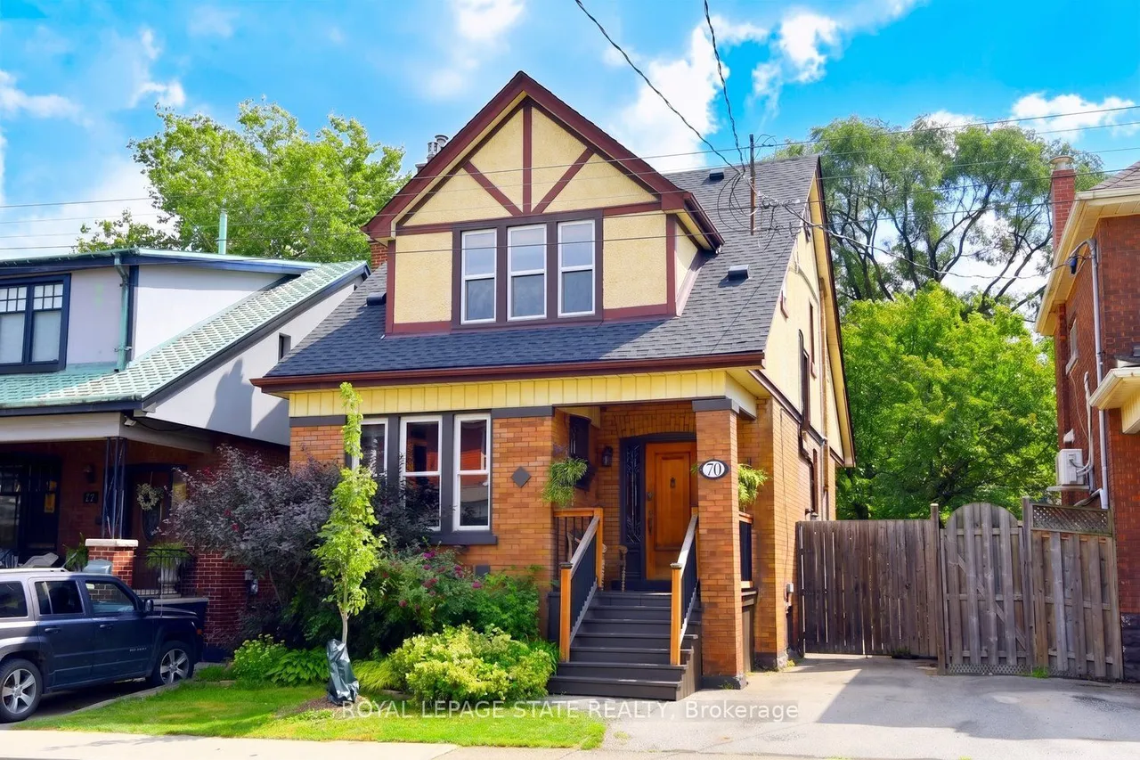 70 Kensington Avenue N