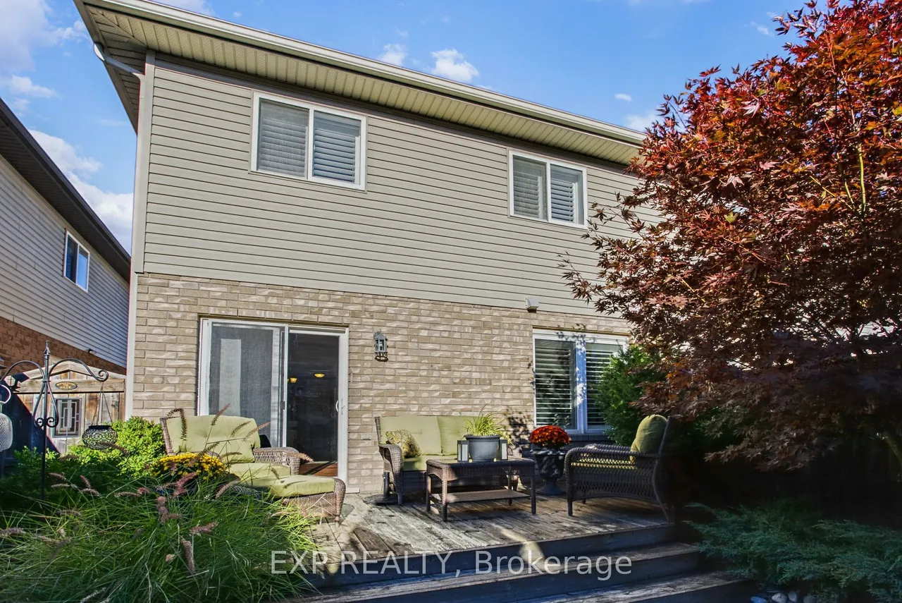 184 Pelech Crescent — photo 25
