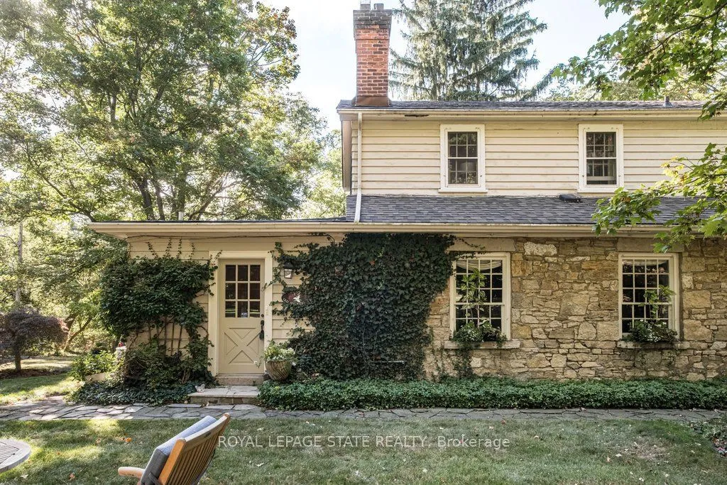 12 Old Ancaster Road — photo 3