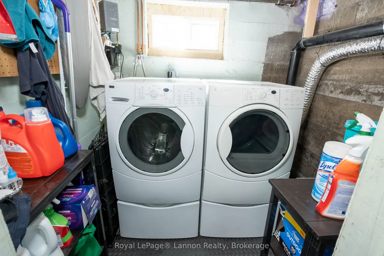 234 Amelia St Street E — photo 48