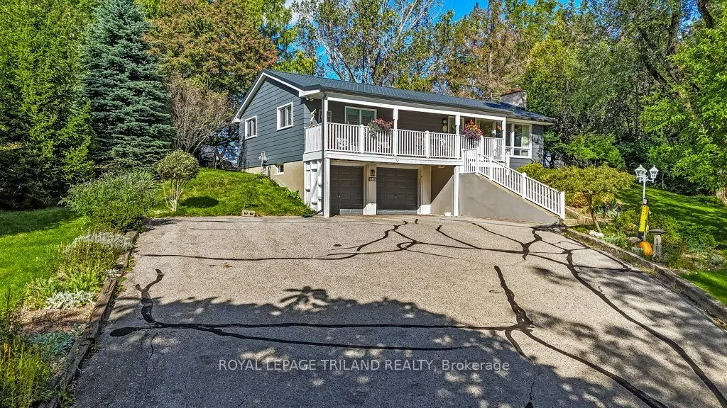 245 Currie Boulevard
