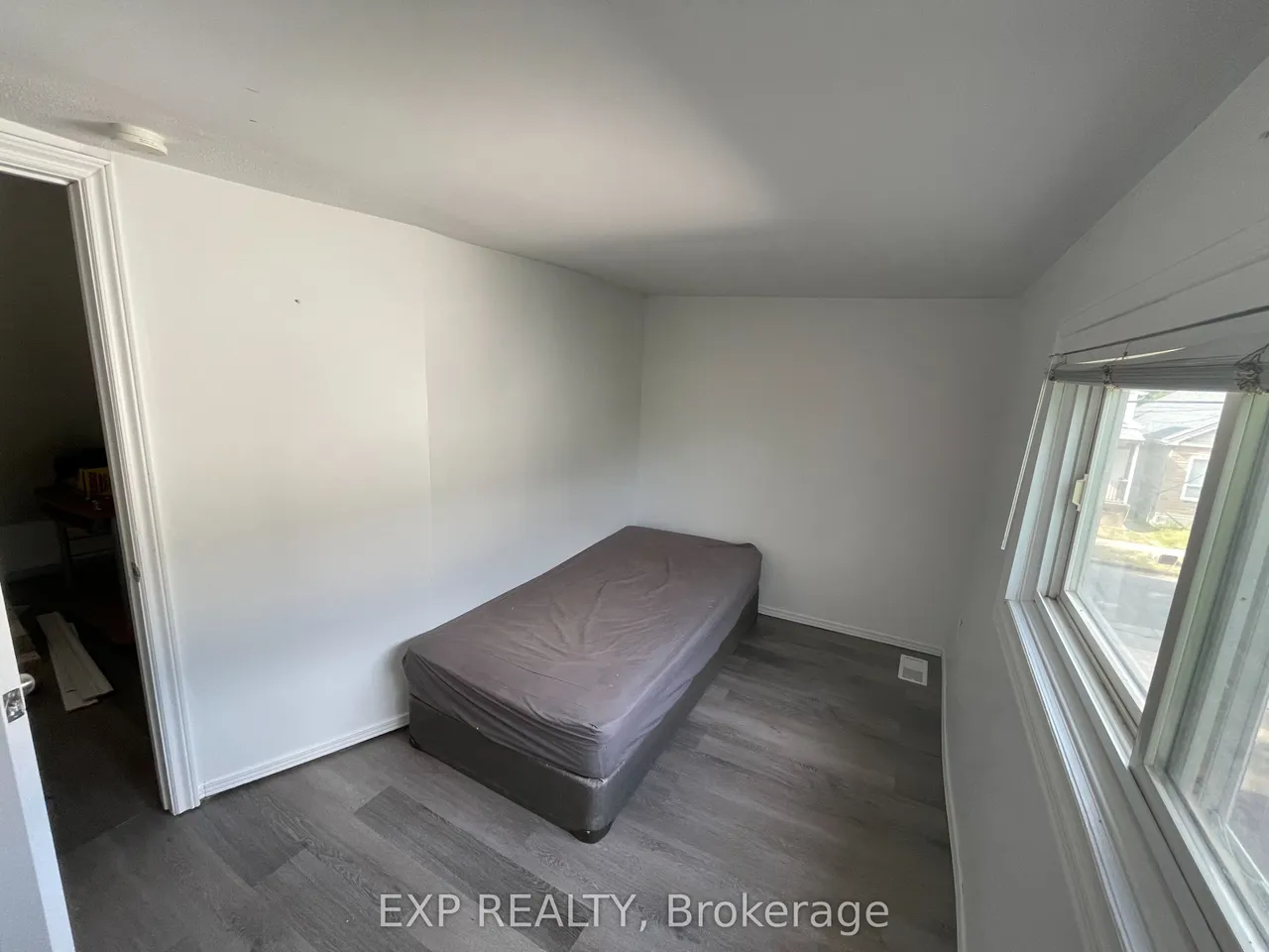 81 Holmes Avenue — photo 14