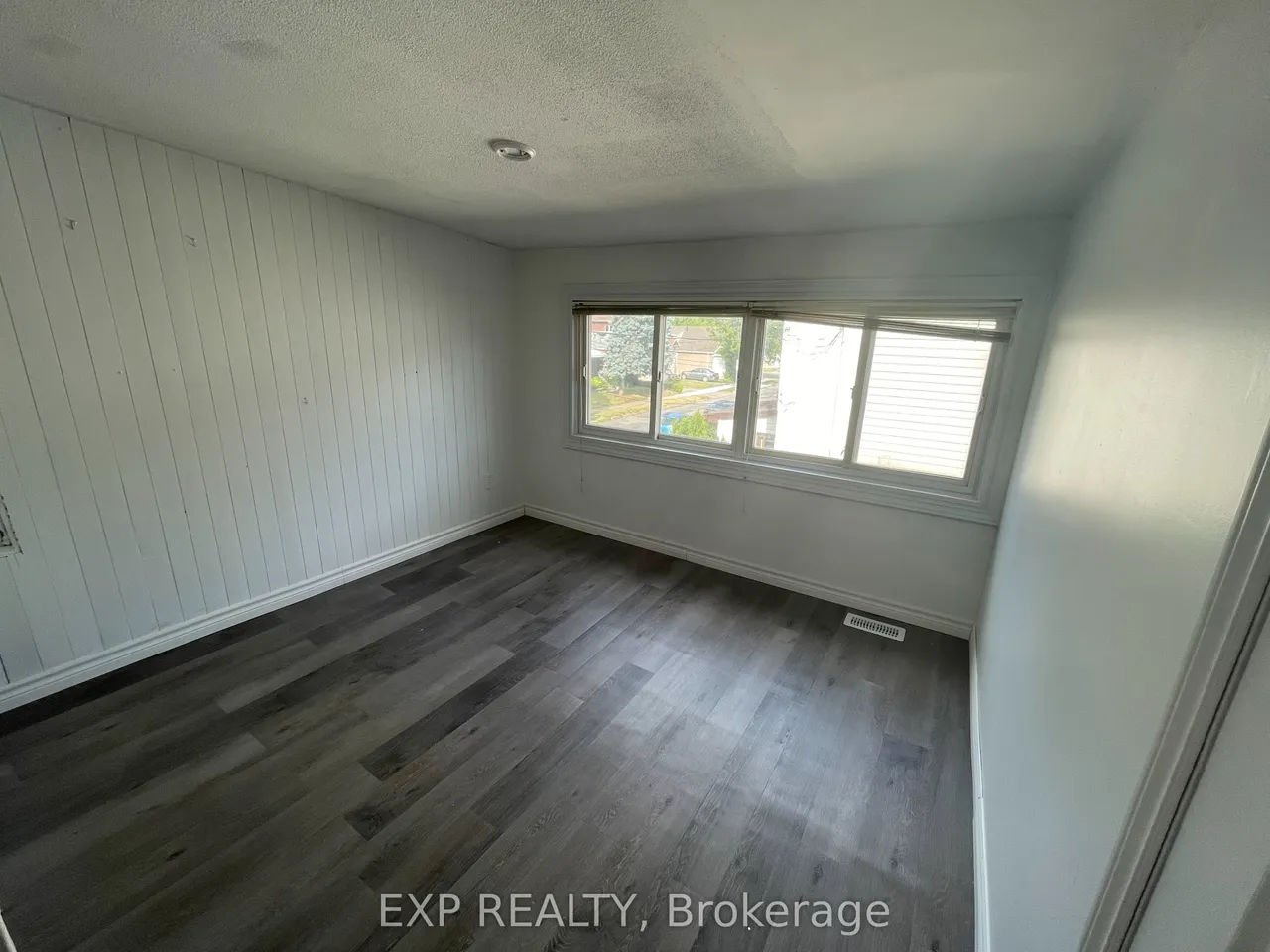 81 Holmes Avenue