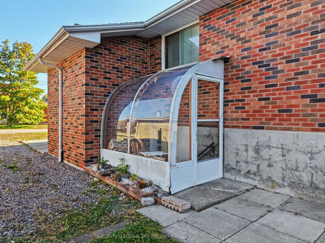 29 Beaver Crescent — photo 44