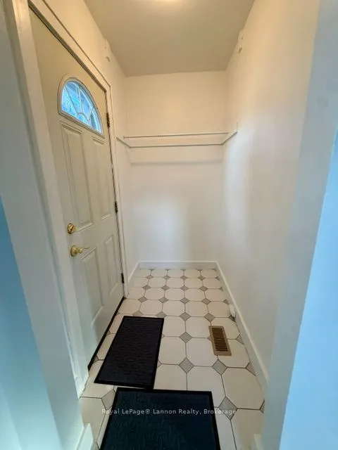 440 ARCHIBALD Street S — photo 3