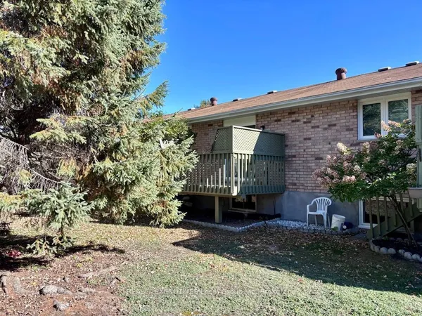 624 Lakeshore Drive, Unit 33 — photo 2