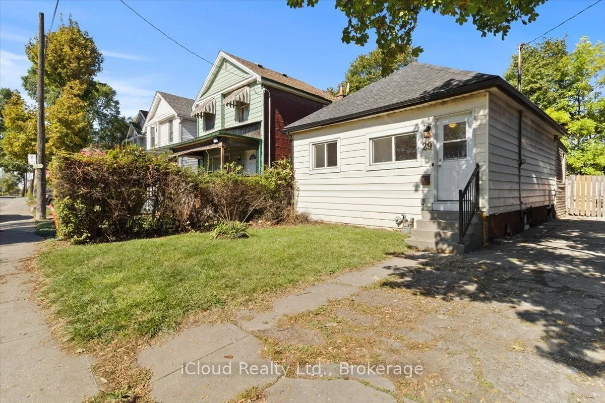 29 Biggar Avenue — photo 2