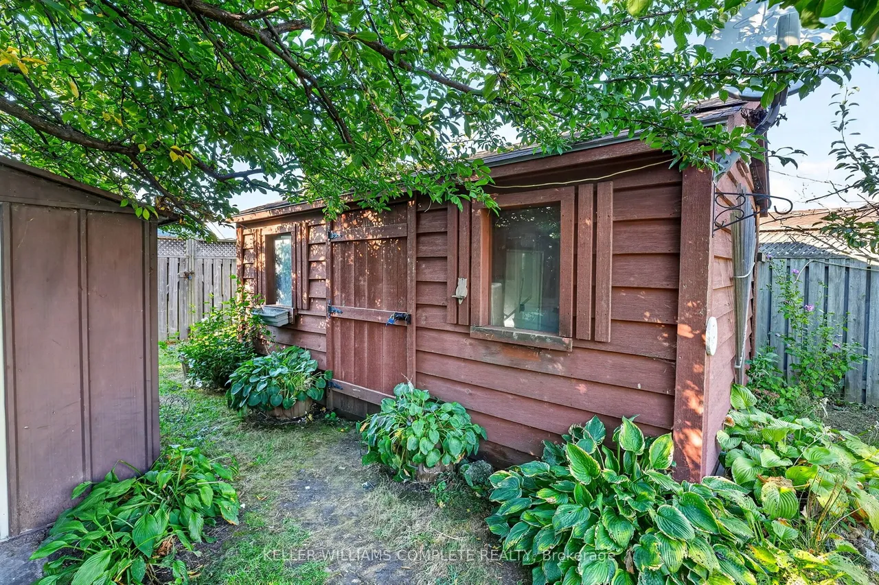 215 PALING Avenue — photo 49