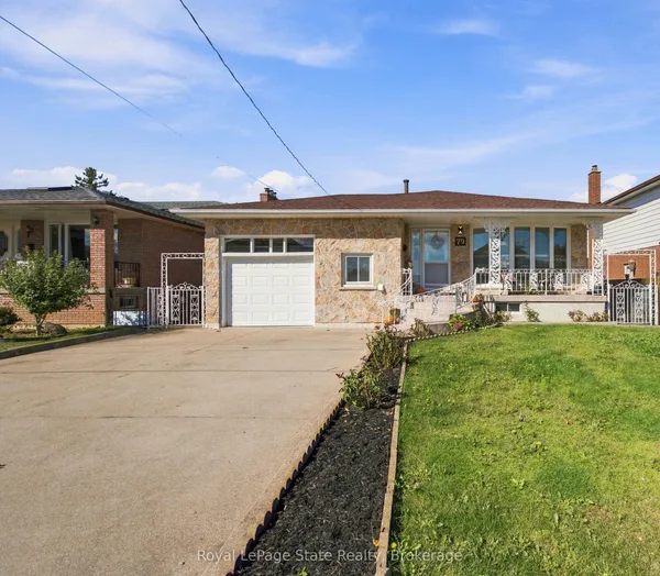 79 Oakland Drive