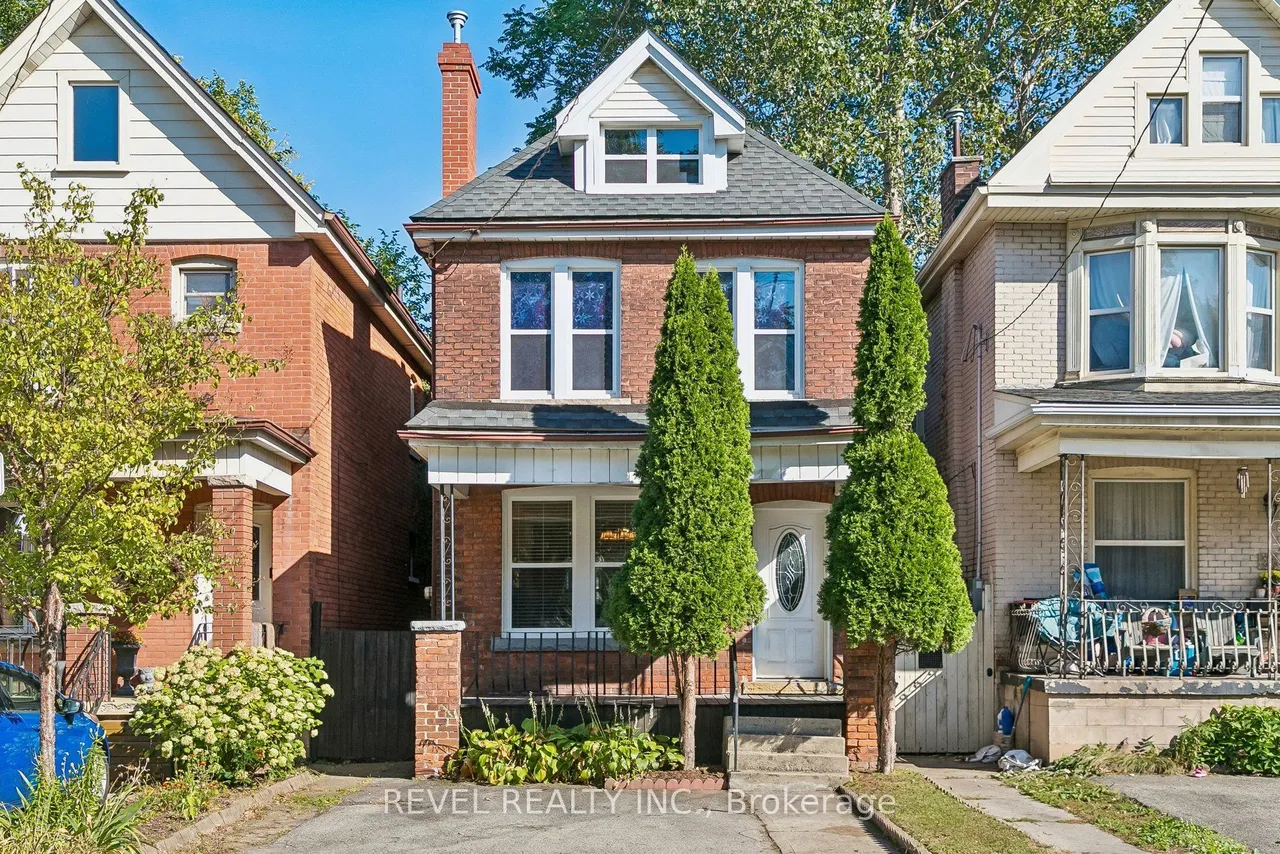 36 Holton Avenue N — photo 3