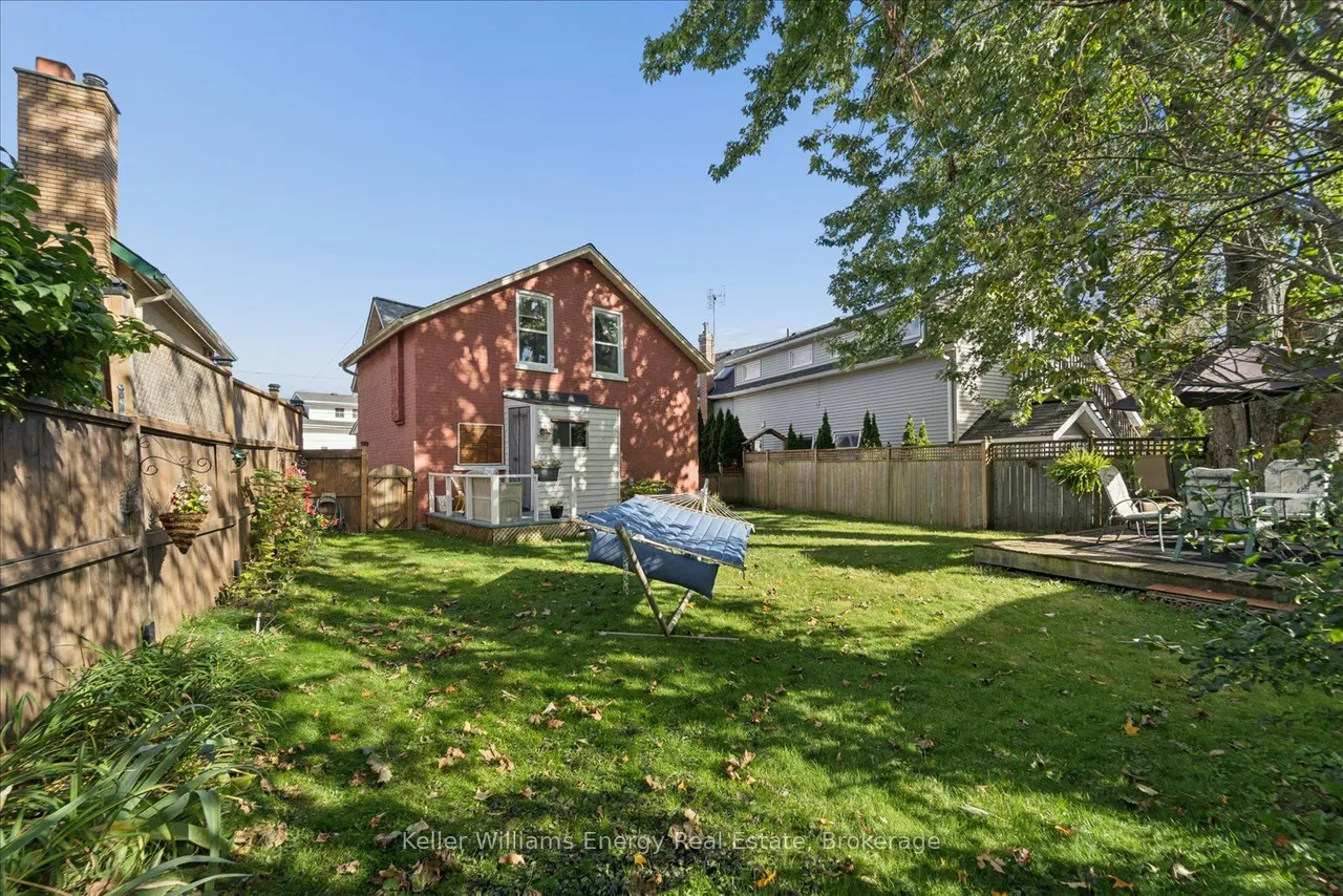 325 Ball Street — photo 3