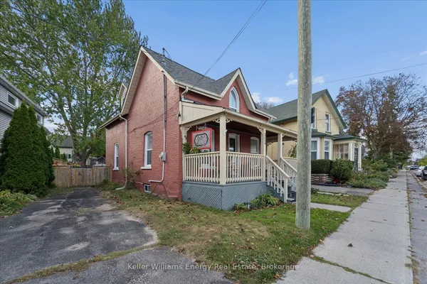 325 Ball Street — photo 2