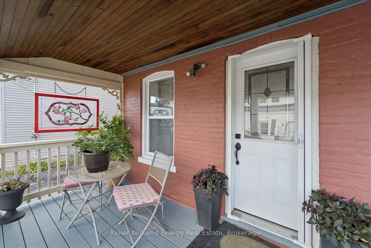 325 Ball Street — photo 45