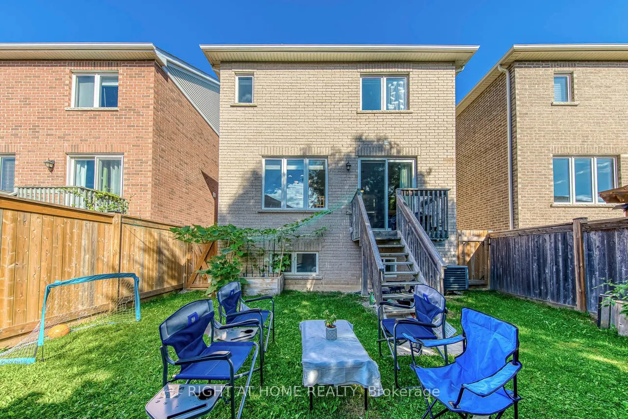 40 Stillwater Crescent — photo 41