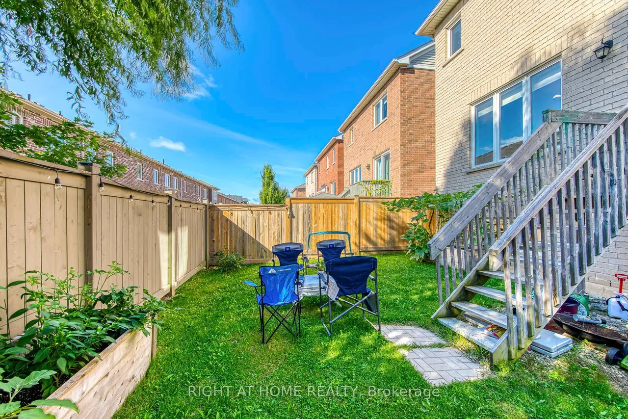 40 Stillwater Crescent — photo 42