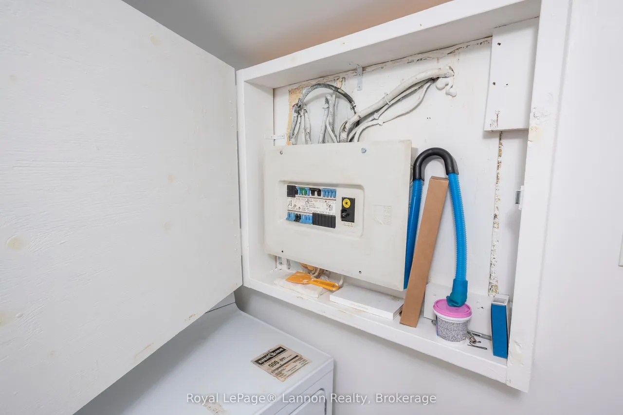 1105 Brown Street — photo 21