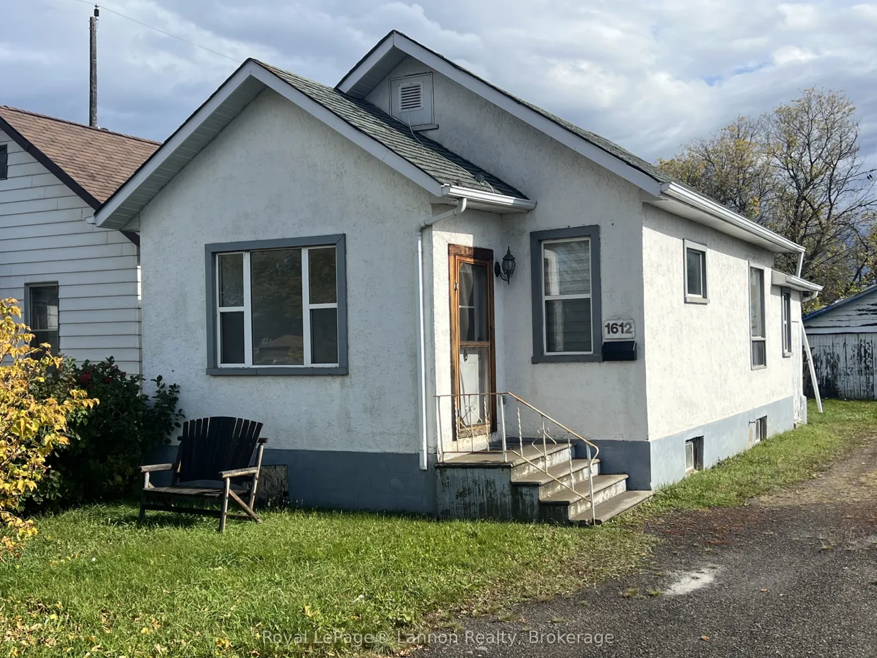 1612 Crawford Avenue — photo 2