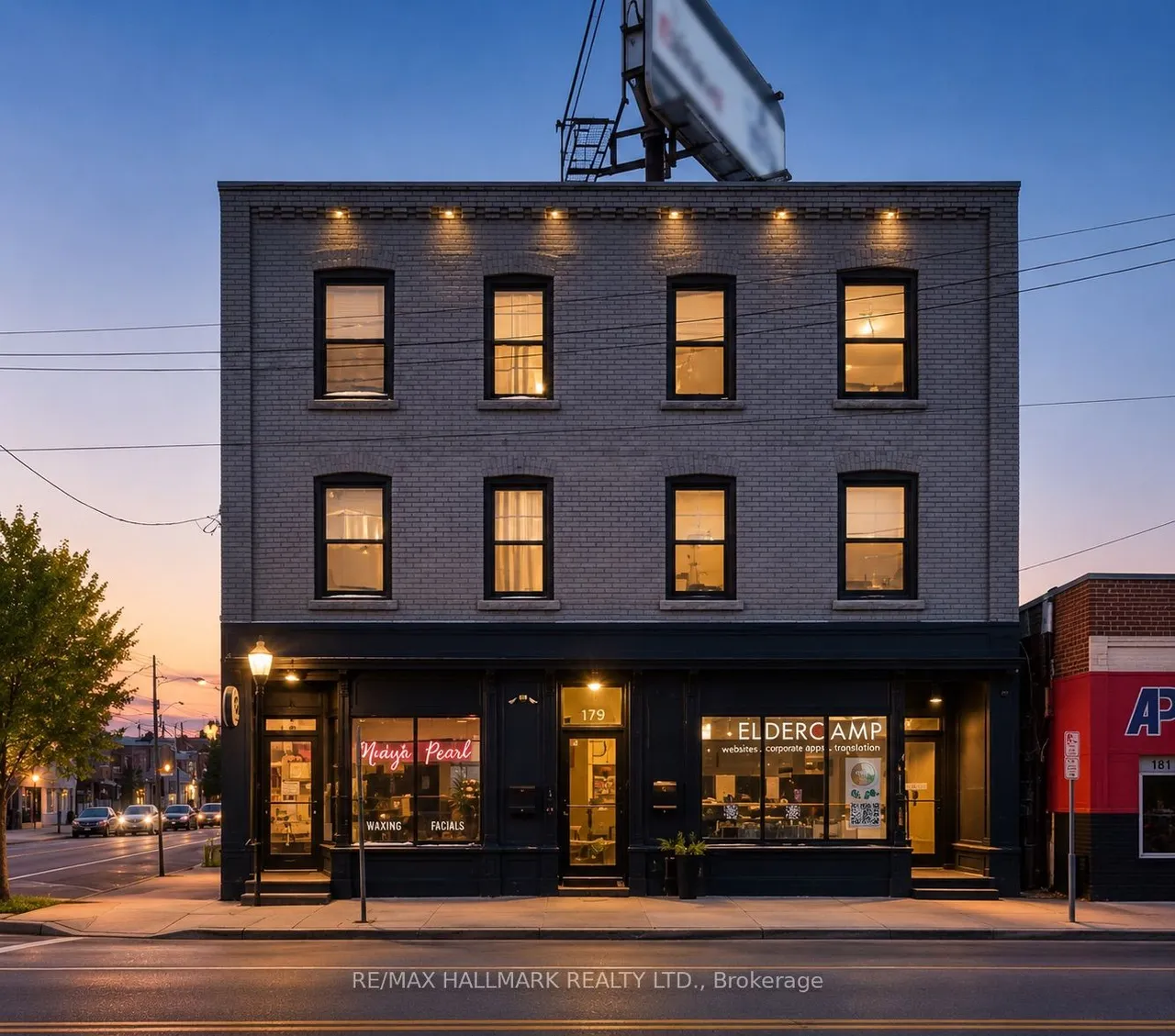 340-342 Barton Street E — photo 2