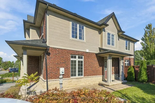 400 Stonehenge Drive, Unit 8 — photo 2