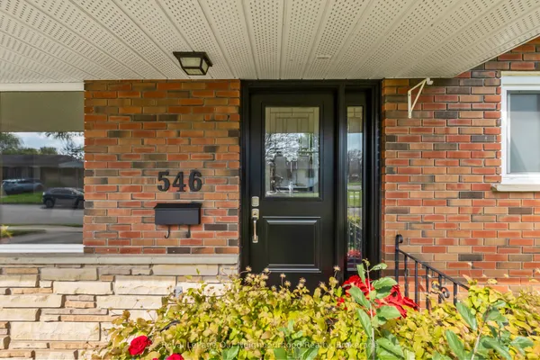 546 Burwash Street — photo 2