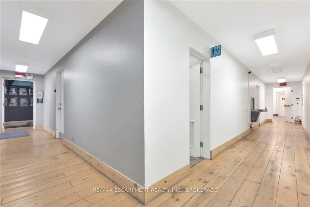 380 King Street E — photo 38