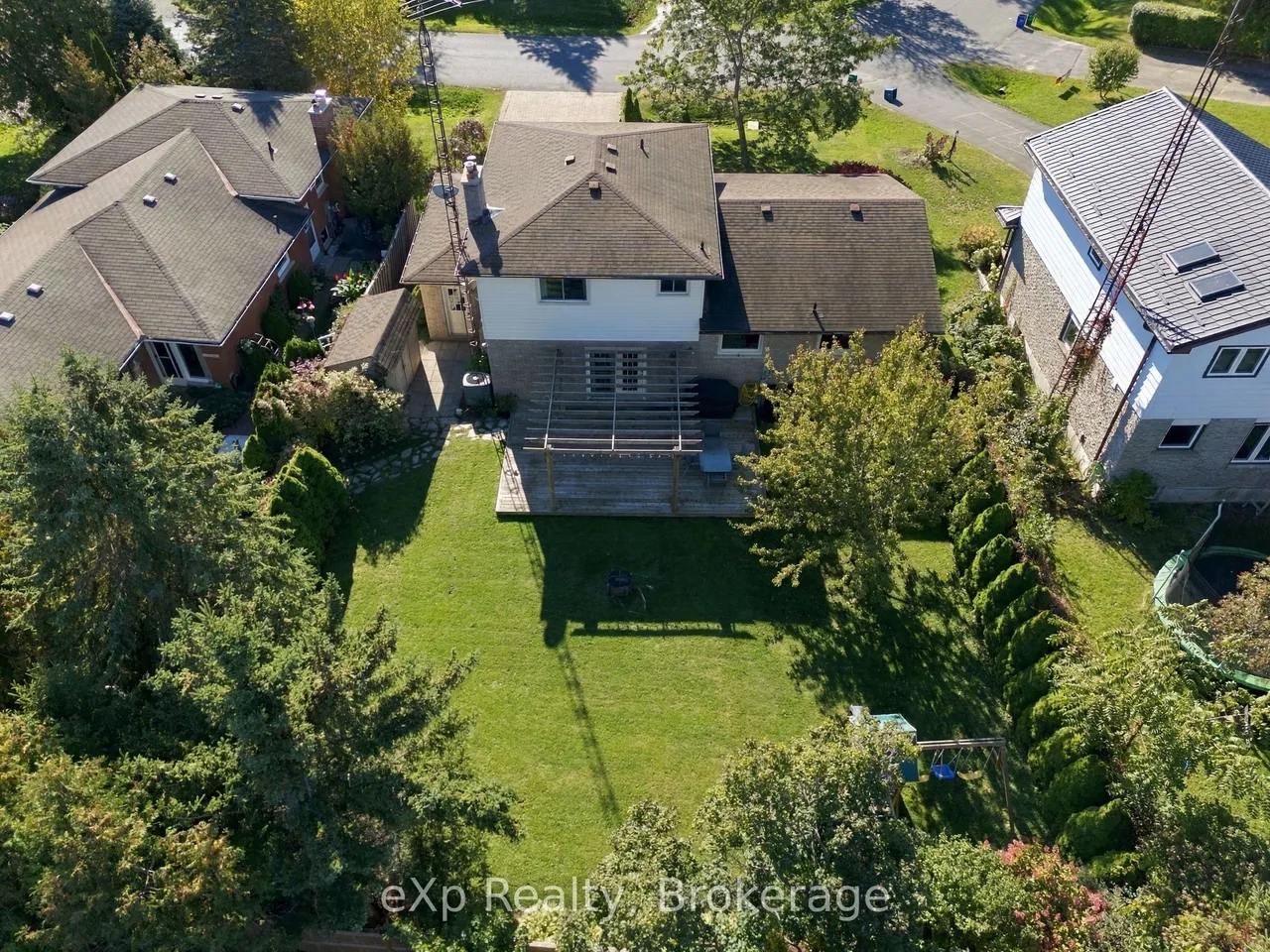 2 Ravensdale Road — photo 34