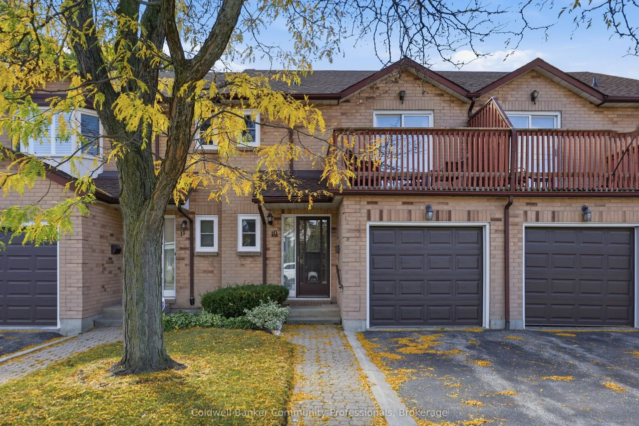 14 Brucedale Avenue E, Unit 10 — photo 2