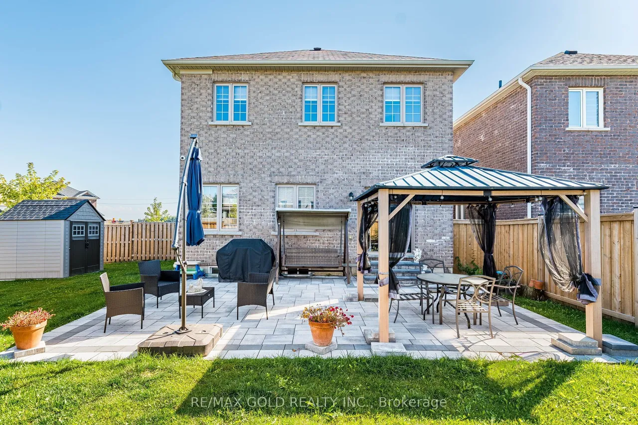 298 Ridley Crescent — photo 49