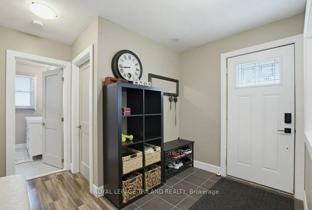 185 Centennial Avenue — photo 49