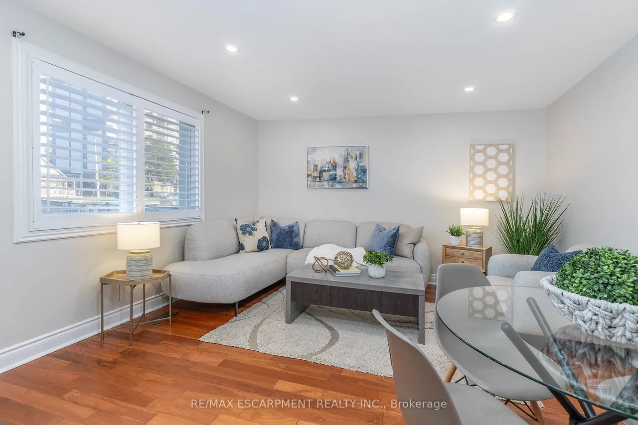 788 Upper Gage Avenue — photo 3