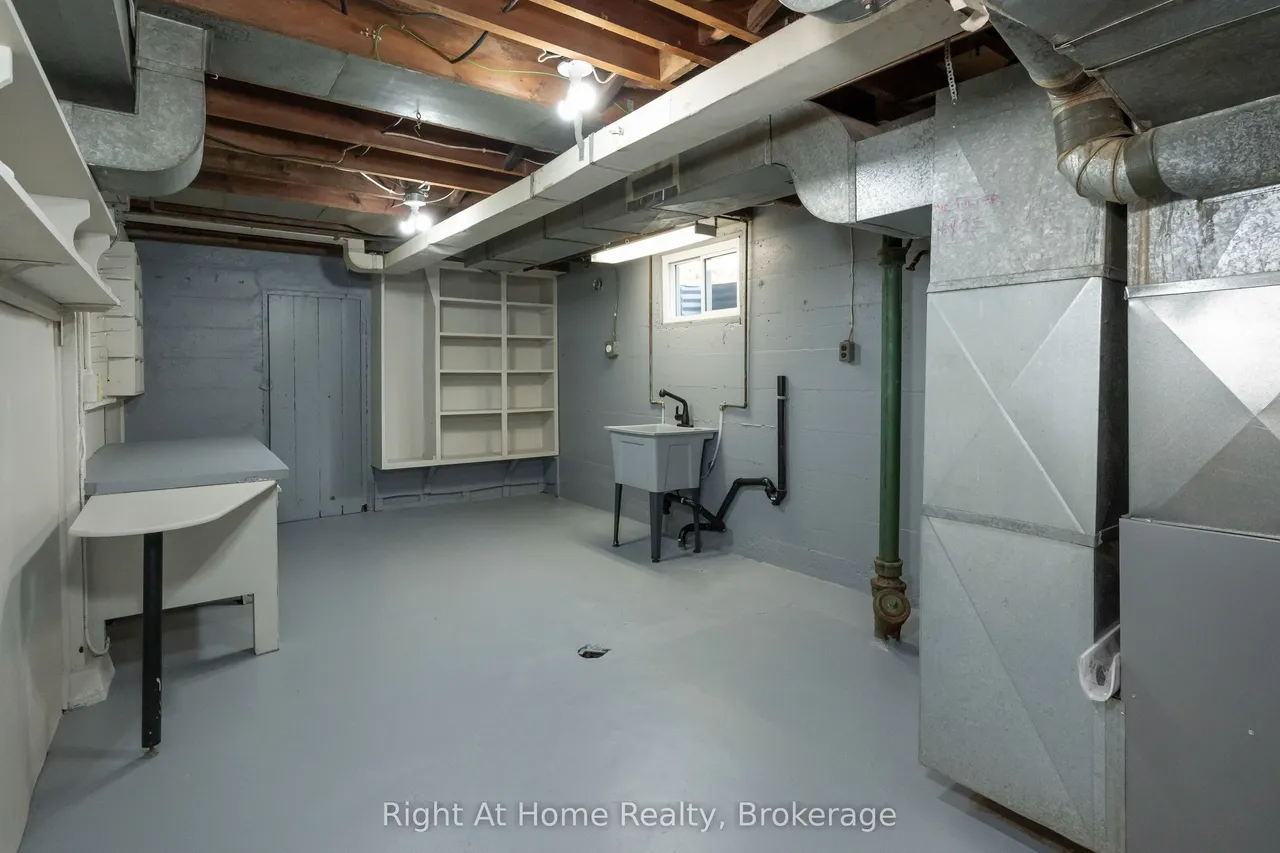 163 Mckibbin Street — photo 44